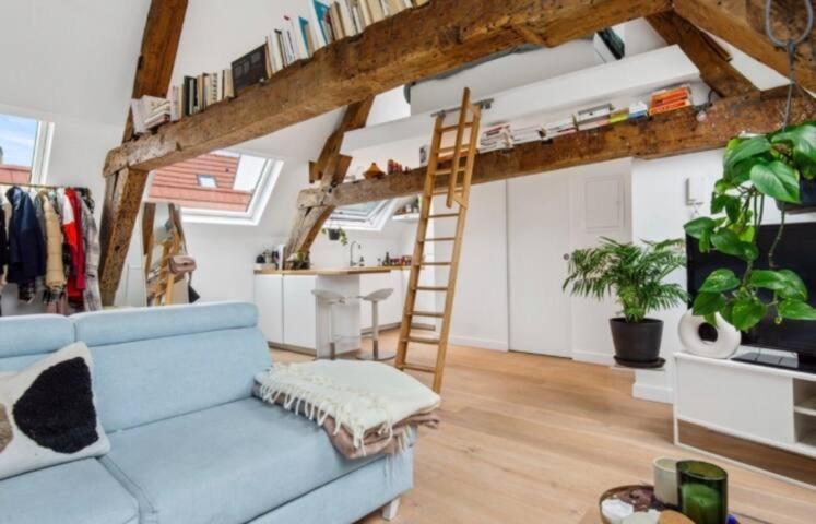 Beautiful Cosy Apartments In The Heart Of Антверпен Экстерьер фото